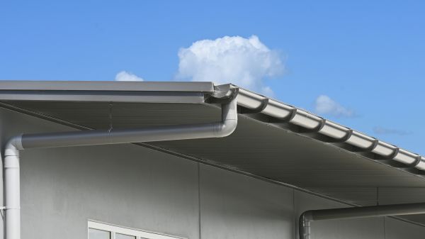 Commercial Gutter Repair in Davis