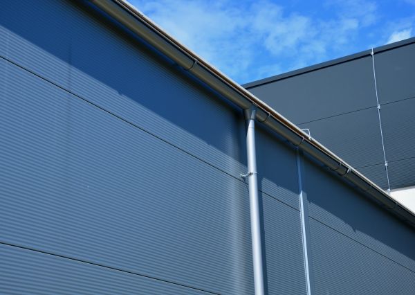Commercial Gutter Replacement in Davis