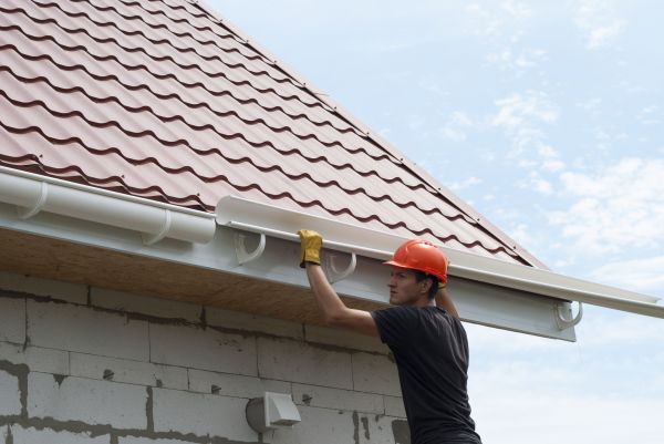 Rain Gutter Repair in Davis