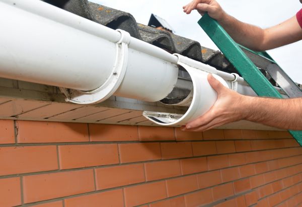 Gutter Seam Repair in Davis